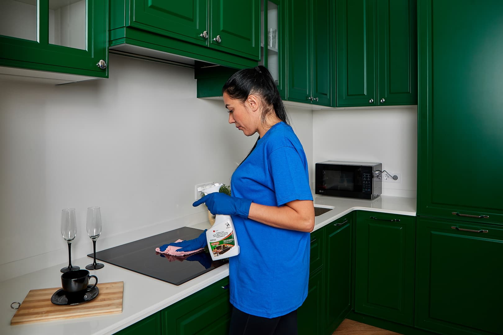 Rent or Own? Your Ultimate Guide to Cleaning Equipment Decision-Making!